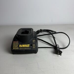 DeWalt DW9118 7.2v-9.6v-12.0v-14.4v NiCd Battery Charger